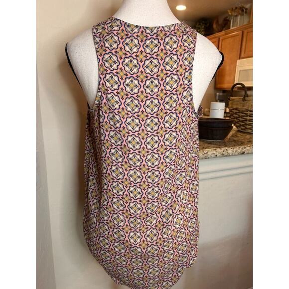 DR2 Women's Geometric Pattern Sleeveless Blouse Small 2-6 💸BOGO🎉 - Picture 6 of 6